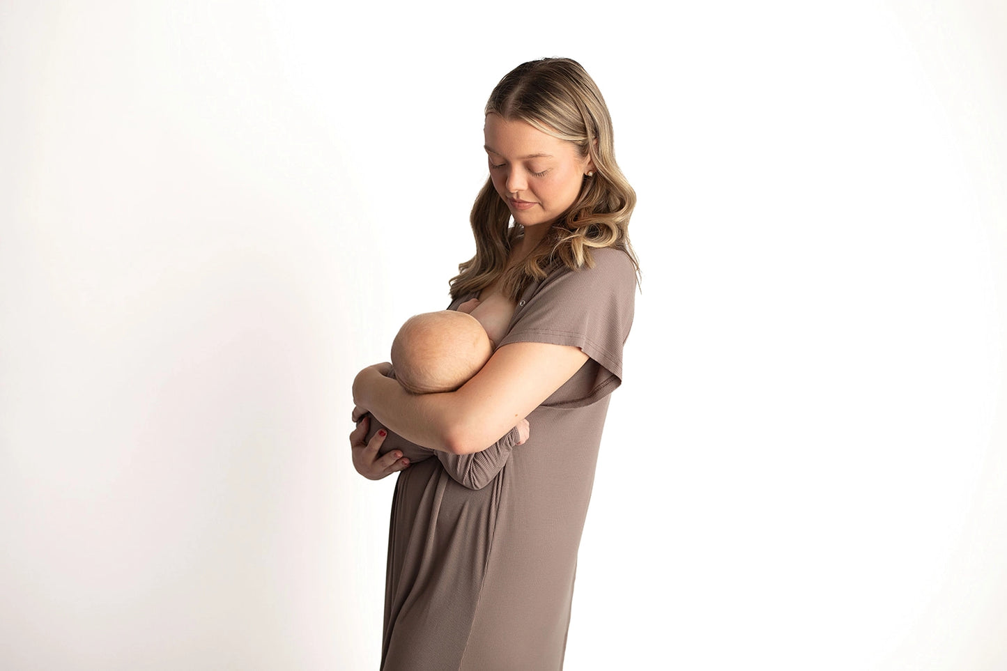 Maternity Mommy Labor & Delivery/ Nursing Gown - Cocoa Brown