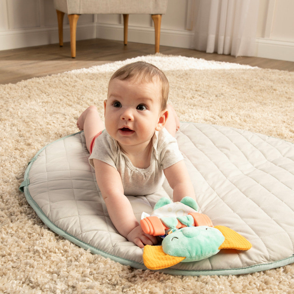 Bebé Fuerte Move & Groove Crinklie™ Elephant