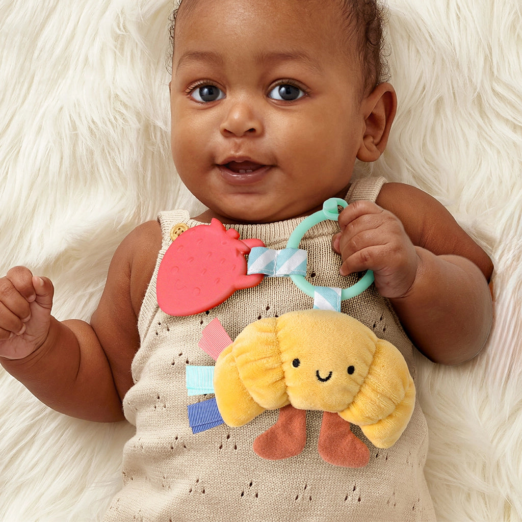 Itzy Pal™ Plush + Teether