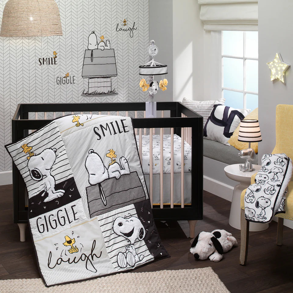 Classic Snoopy Minky and Faux Shearling Baby Blanket - White/Black