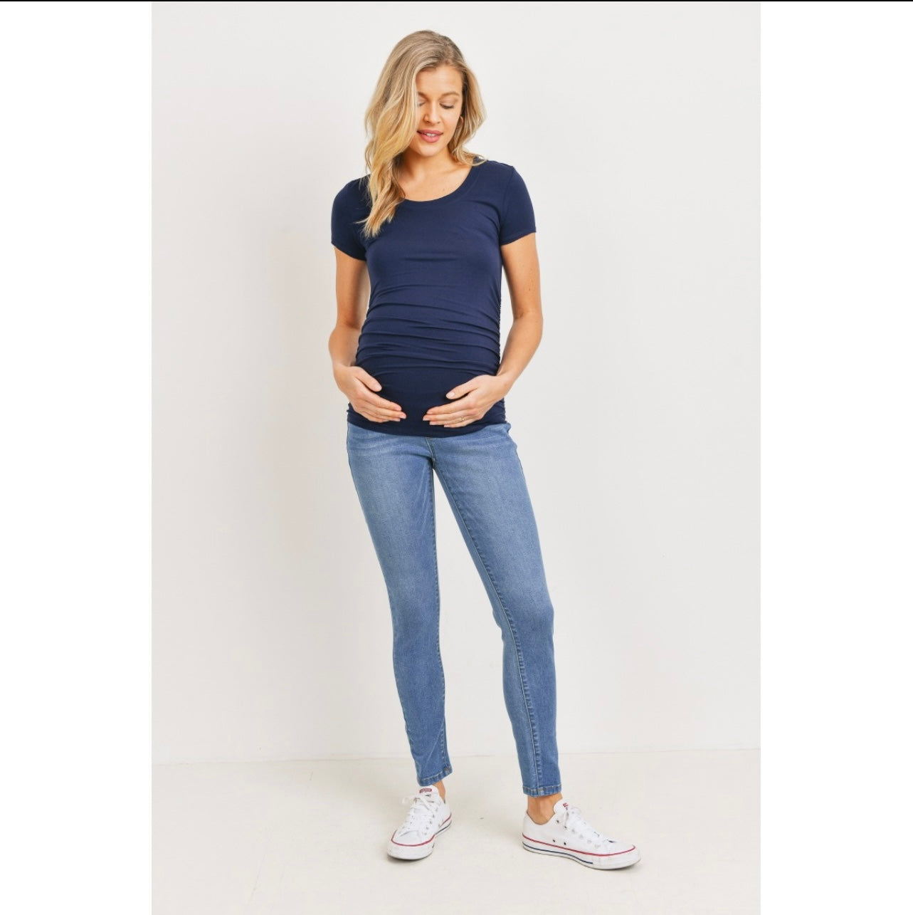 Round Neck Ruched Side Maternity Top