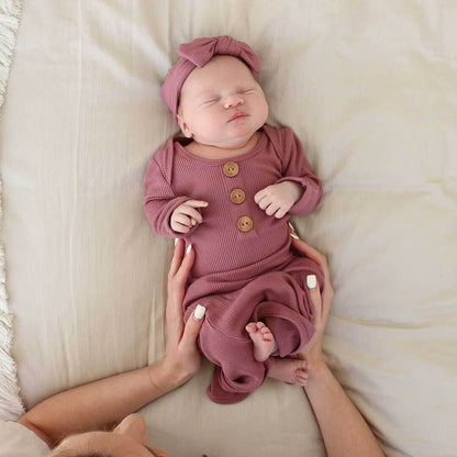 Waffle Newborn Baby Knot Gown & Hat Set | Boysenberry Bamboo