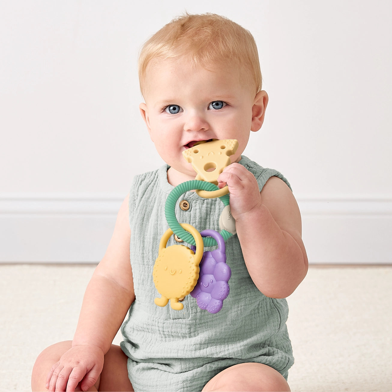Itzy Trio™ Textured Silicone Teether