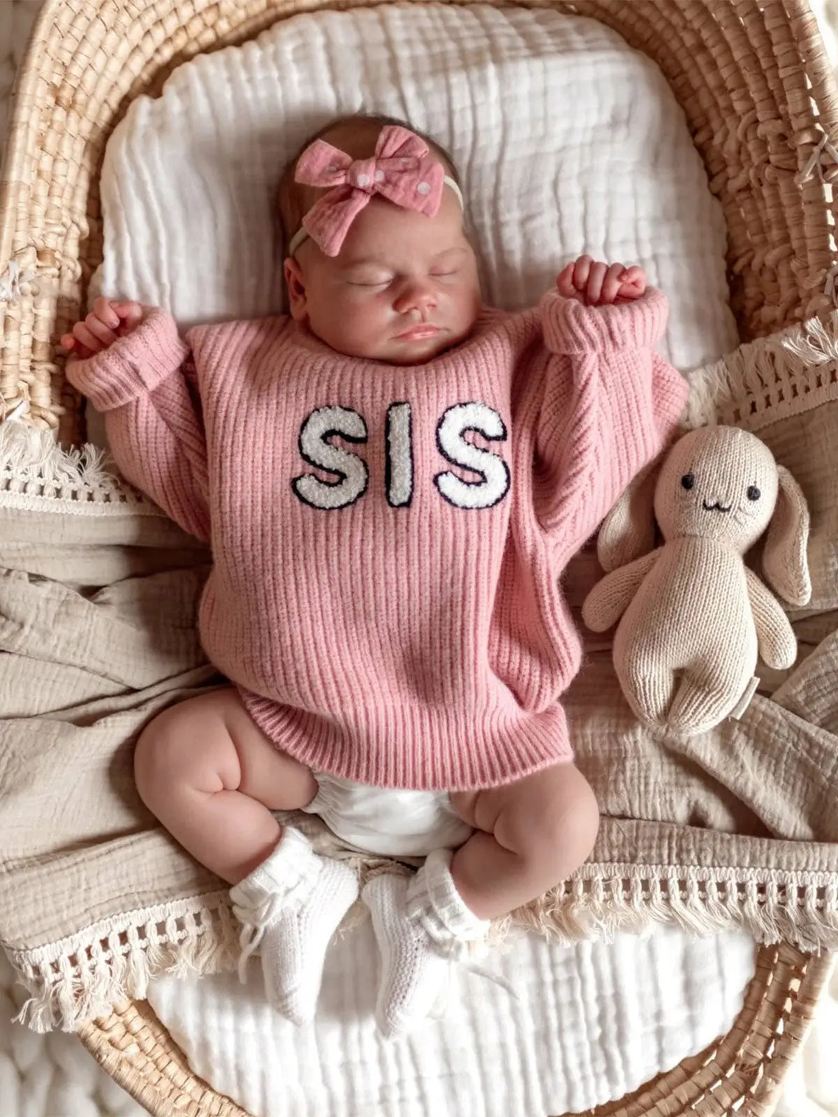 Sis Knit Sweater - Amour
