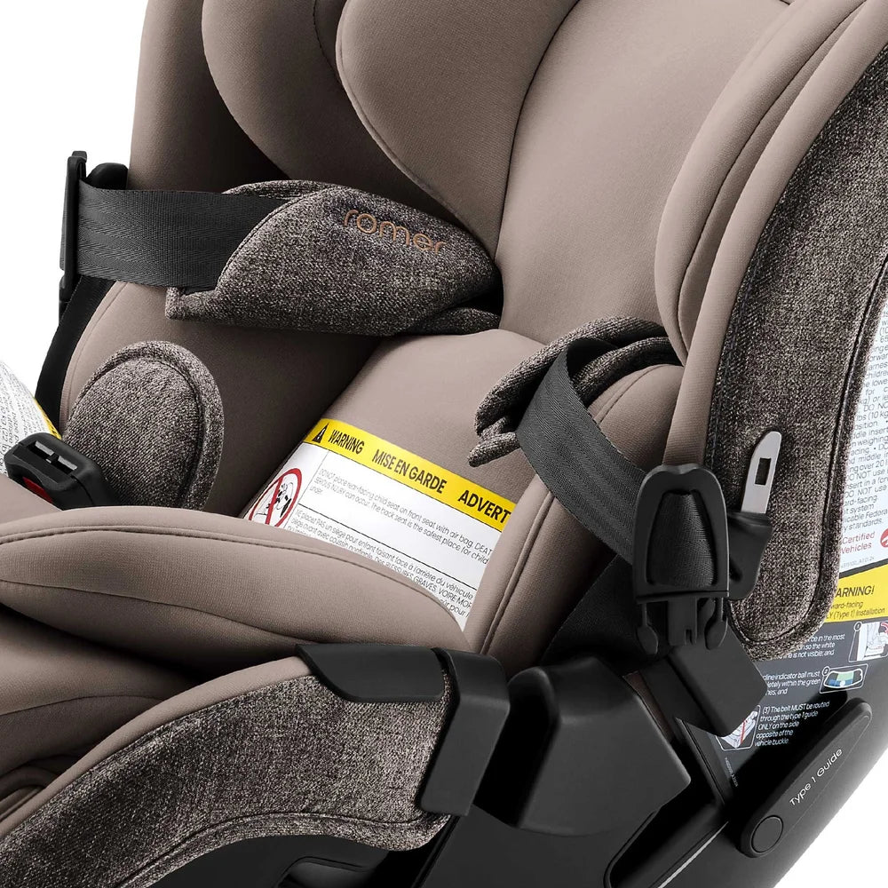 Veni™ Convertible Car Seat