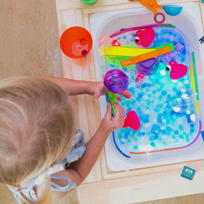 Glo Pals Light-Up Cubes