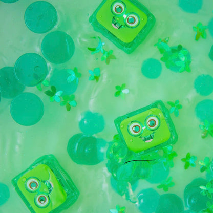 Glo Pals Light-Up Cubes