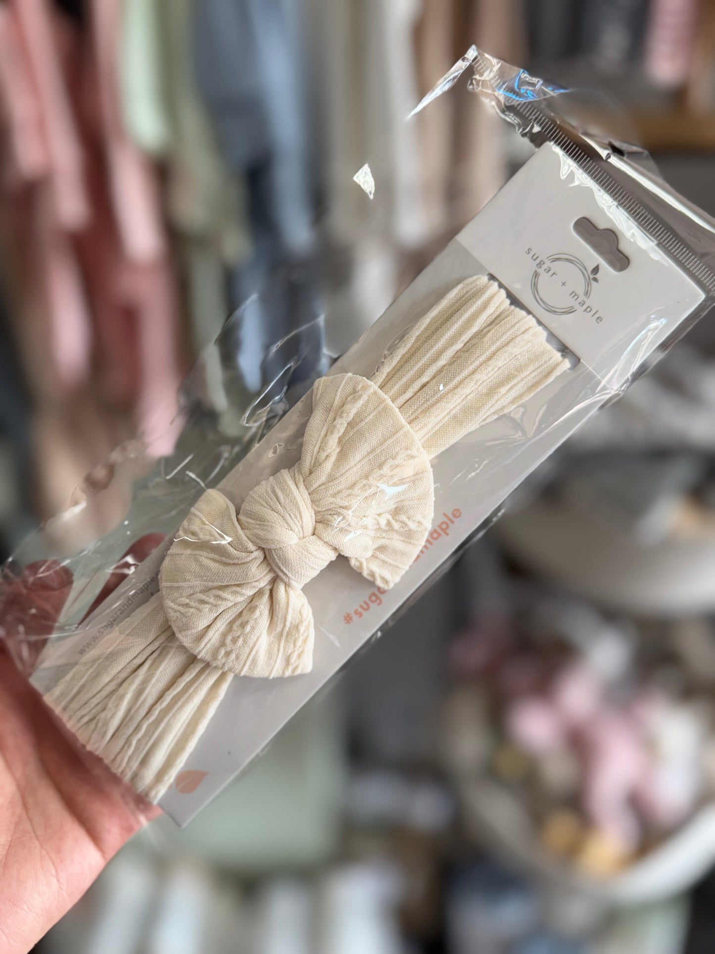 Sugar + Maple Cable Knit Bow