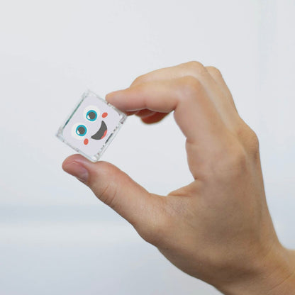Glo Pals Light-Up Cubes