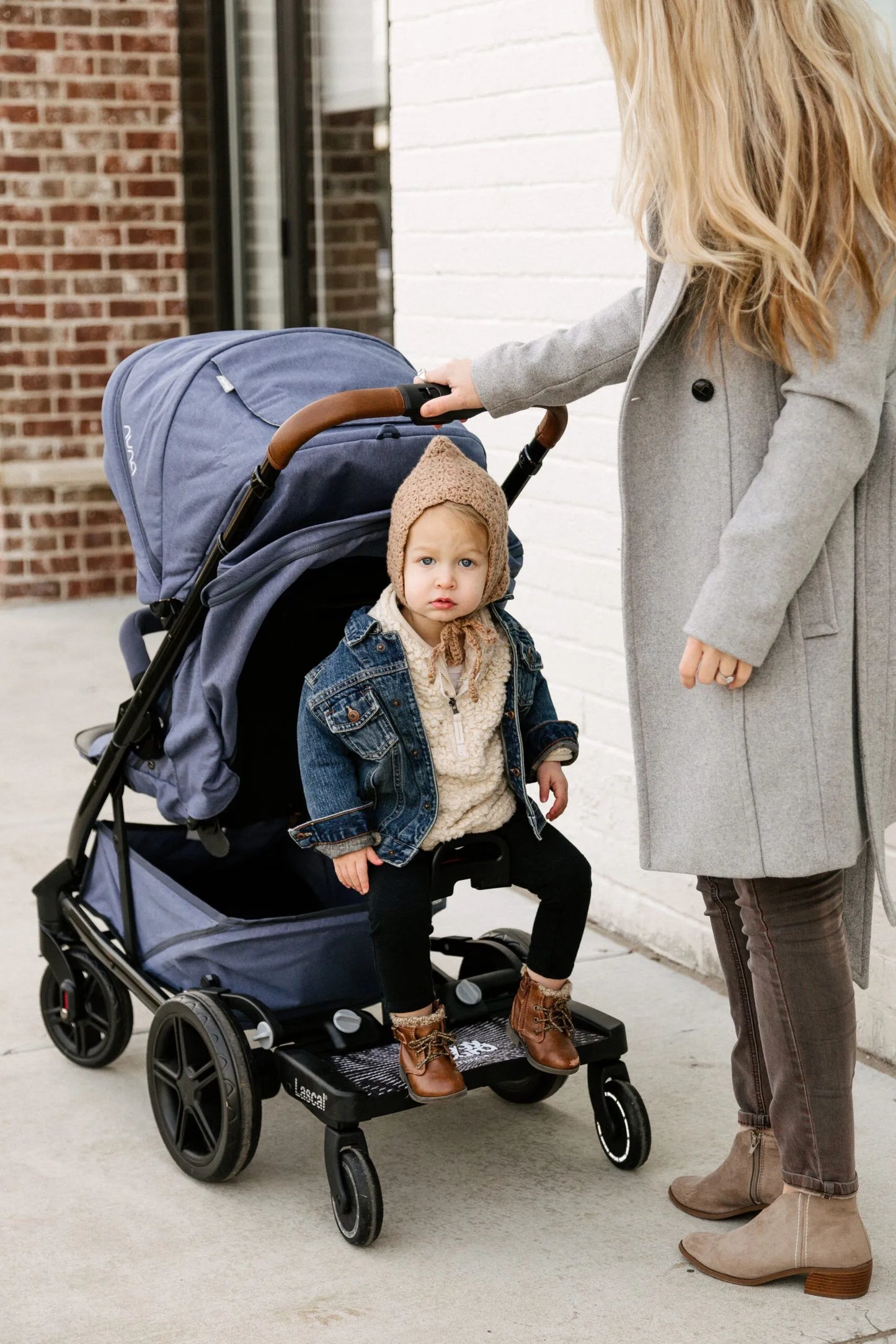 BuggyBoard Maxi+ Black With Grey Saddle Seat