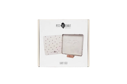 Baby Box Square - Pretty Hearts