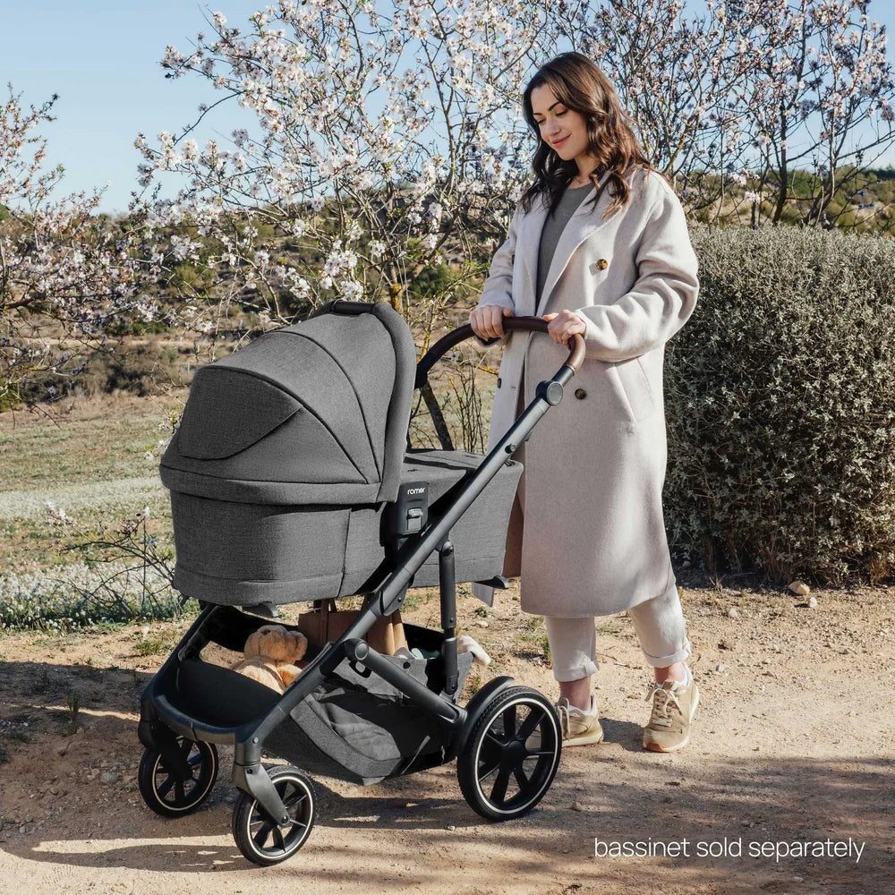 Juni™ & Tura™ Travel System