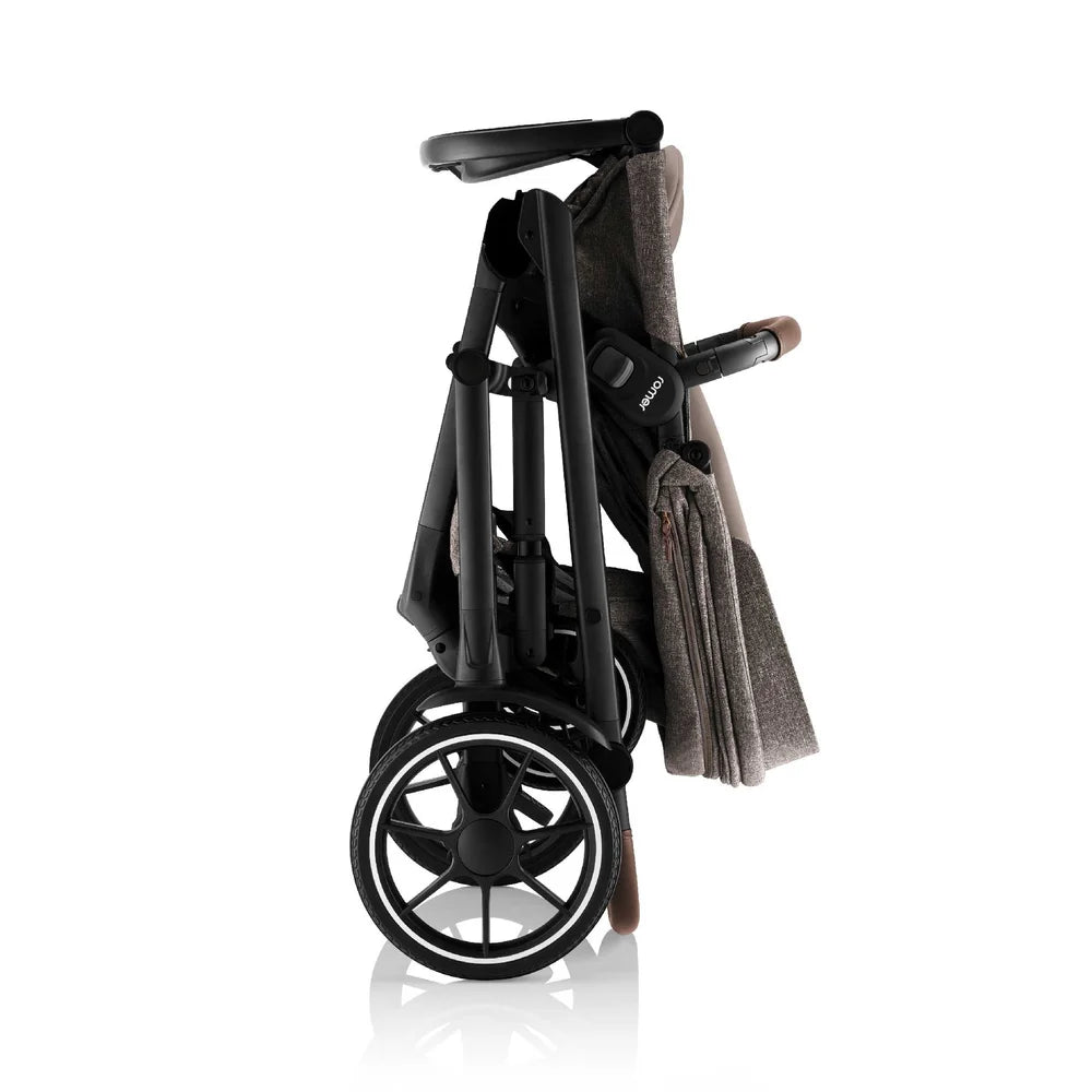 Juni™ & Tura™ Travel System