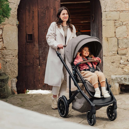 Juni™ & Tura™ Travel System