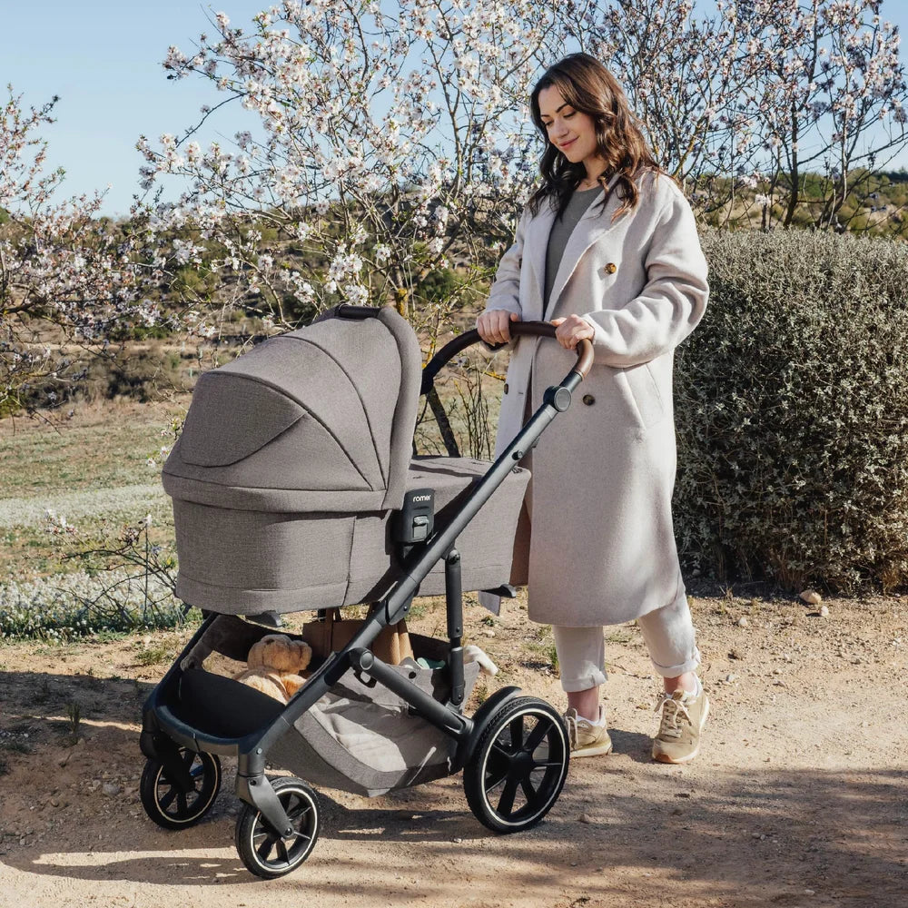 Tura™ Stroller