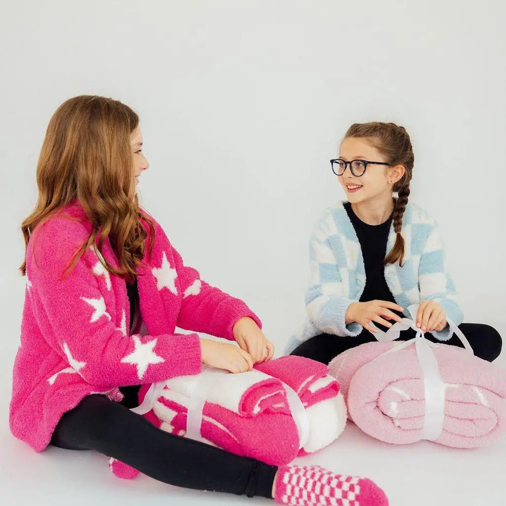 Bright Pink Checker Bow Cozy Blanket