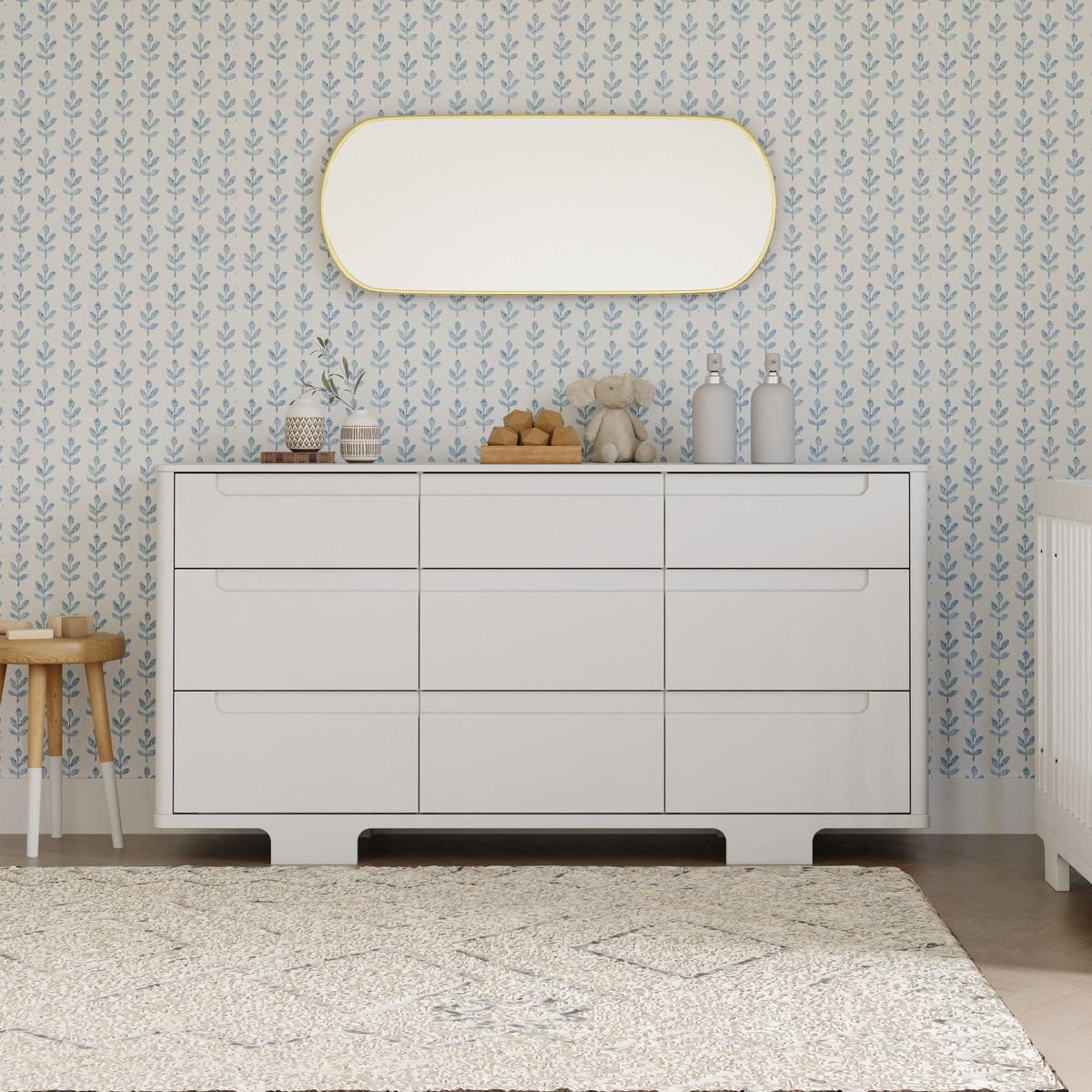 Babyletto Yuzu 9-Drawer Dresser