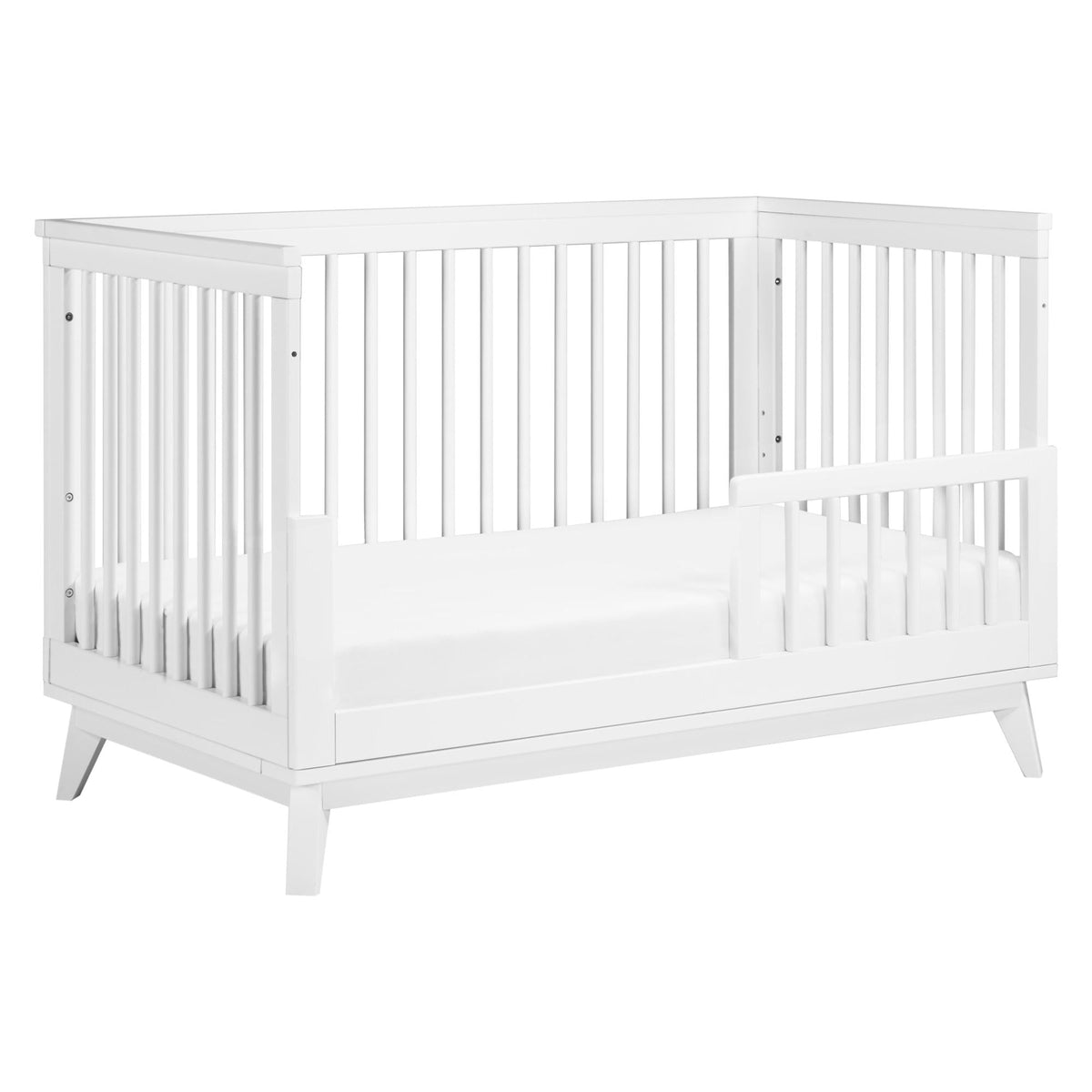 Babyletto Scoot 3-in-1 Convertible Crib with Toddler Bed Conversion Kit